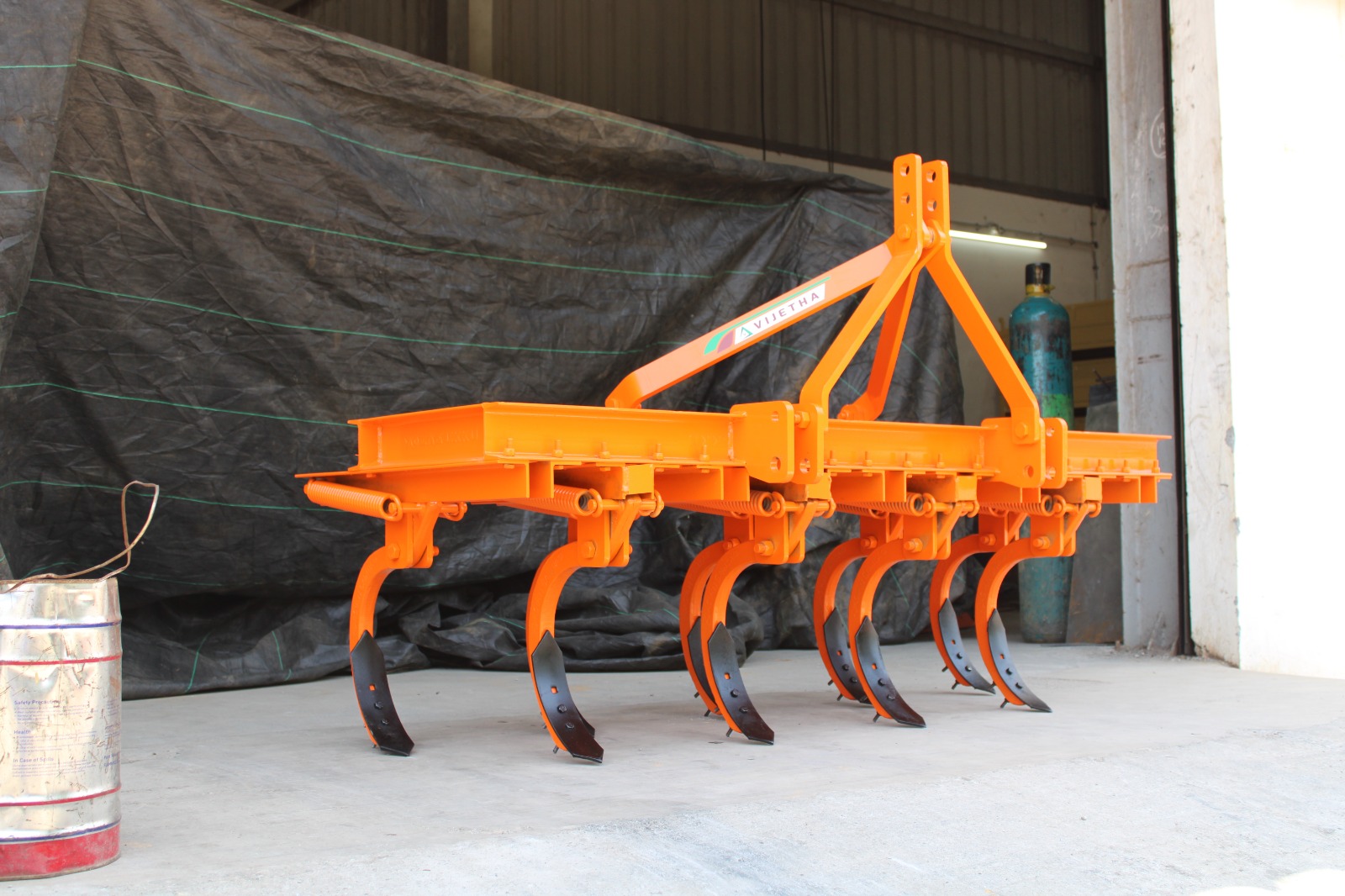 9 Tyne Cultivator — front view