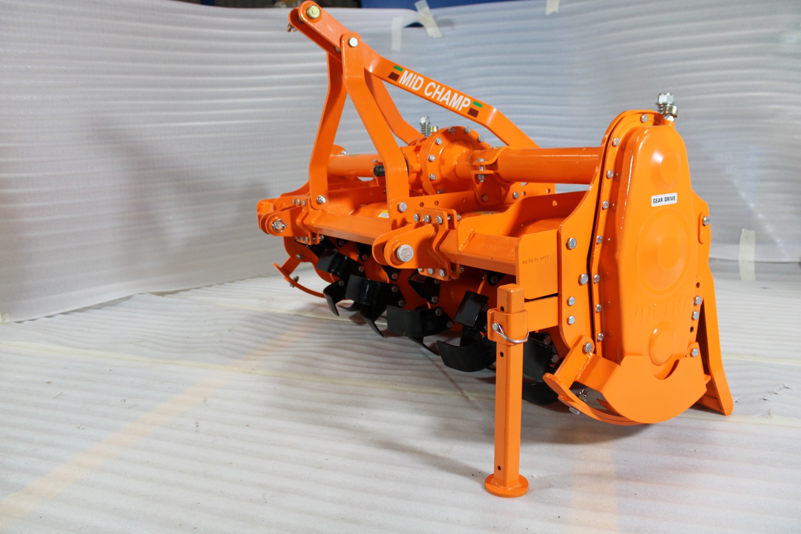 4 Feet Rotovator MC — workshop view